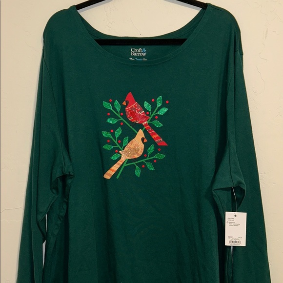 Croft & Barrow 4x Cardinal Round Neck Classic Christmas themed Long Sleeve Tee - Picture 4 of 12